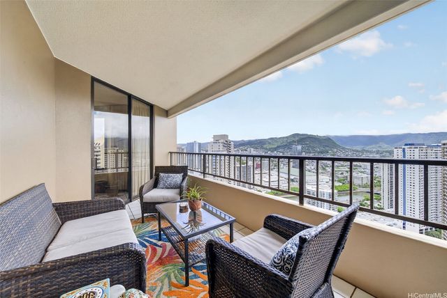 1778 Ala Moana Boulevard 3906, Honolulu, HI 96815