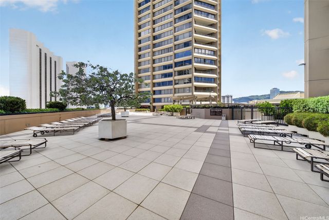 1778 Ala Moana Boulevard 3906, Honolulu, HI 96815