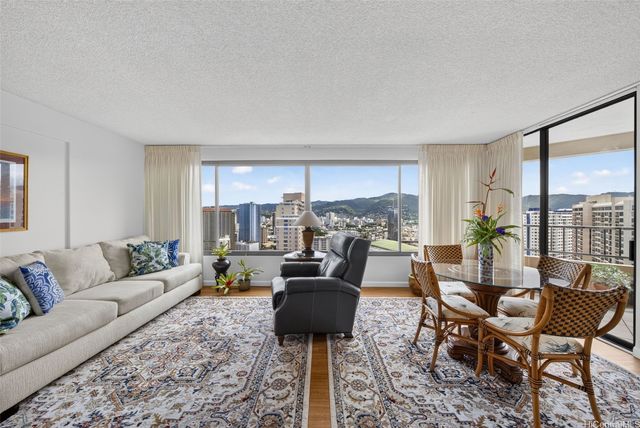 1778 Ala Moana Boulevard 3906, Honolulu, HI 96815