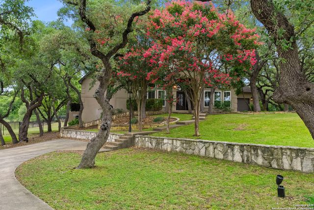 8532 Alydar Cir, Boerne, TX 78015