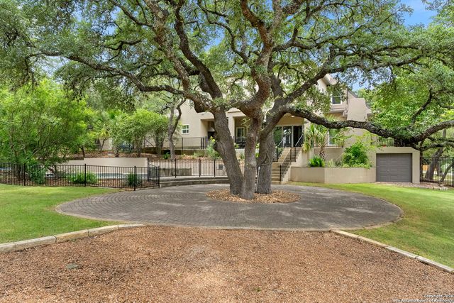 8532 Alydar Cir, Boerne, TX 78015