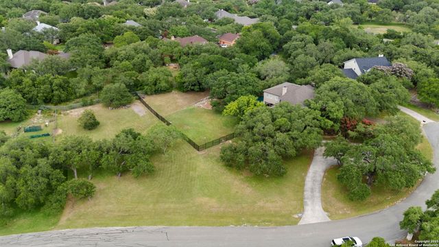 8532 Alydar Cir, Boerne, TX 78015