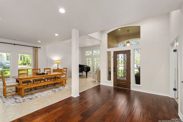 8532 Alydar Cir, Boerne, TX 78015