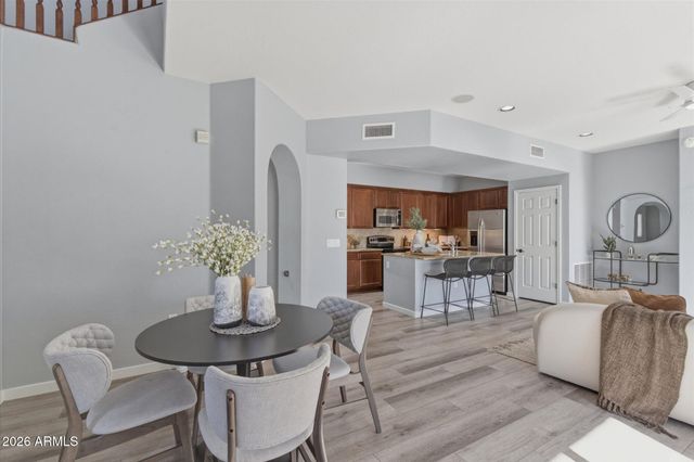 3935 E ROUGH RIDER Road 1156, Phoenix, AZ 85050