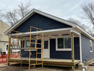 815 Howell Avenue, Adrian City, MI 49221