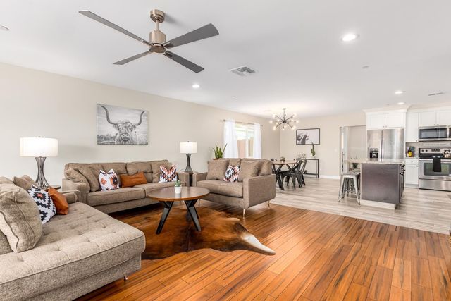 8511 E Roanoke Avenue, Scottsdale, AZ 85257