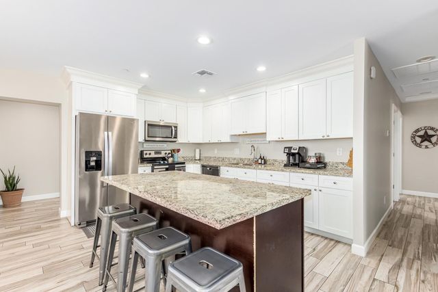 8511 E Roanoke Avenue, Scottsdale, AZ 85257