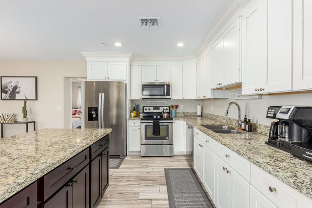 8511 E Roanoke Avenue, Scottsdale, AZ 85257