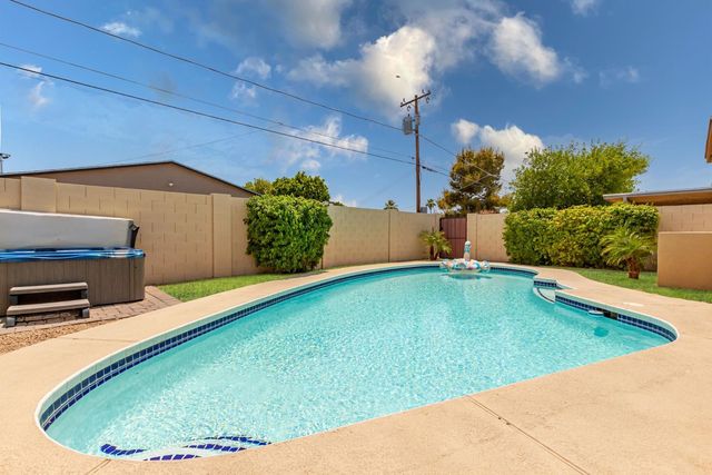 8511 E Roanoke Avenue, Scottsdale, AZ 85257