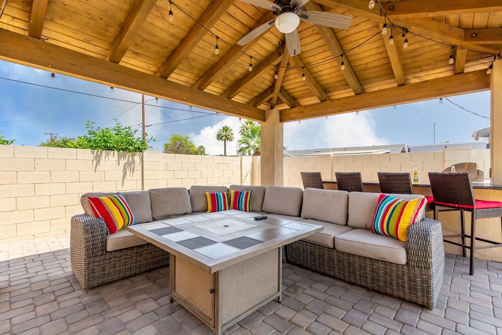 8511 E Roanoke Avenue, Scottsdale, AZ 85257