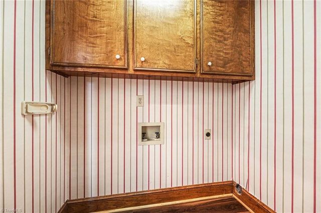 5512 Winona Street, Winston-salem, NC 27106