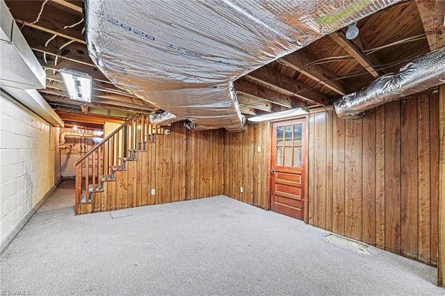 5512 Winona Street, Winston-salem, NC 27106