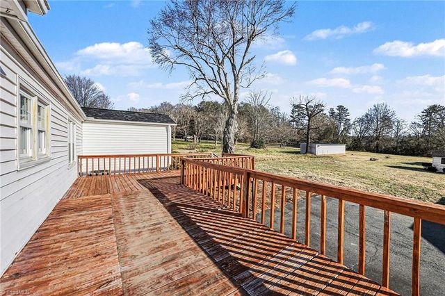 5512 Winona Street, Winston-salem, NC 27106