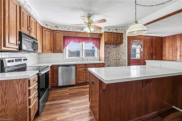 5512 Winona Street, Winston-salem, NC 27106