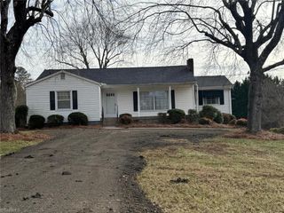 5512 Winona Street, Winston-salem, NC 27106