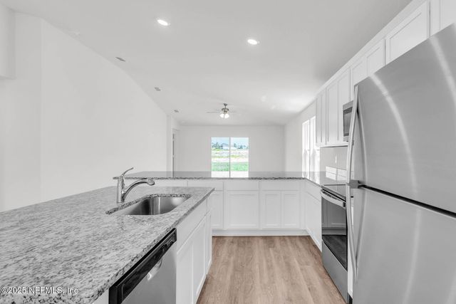6943 CANOE BIRCH Road, Jacksonville, FL 32219