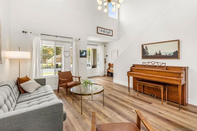 1616 Gold Run Rd, San Diego, CA 91913