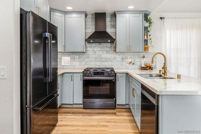 1616 Gold Run Rd, San Diego, CA 91913