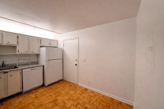 22615 SW 66th Avenue 415, Boca Raton, FL 33428