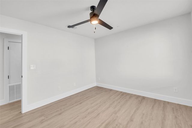 9317 Curious Squirrel ST, Austin, TX 78744
