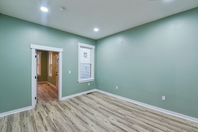 139 5th Avenue, Dayton, KY 41074