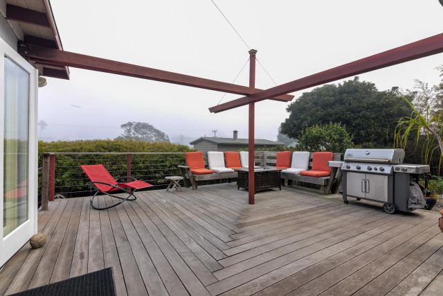 541 Tarento Dr, San Diego, CA 92106