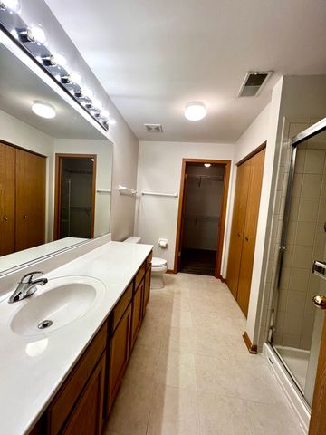 2405 Wilton Lane 2405, Aurora, IL 60502