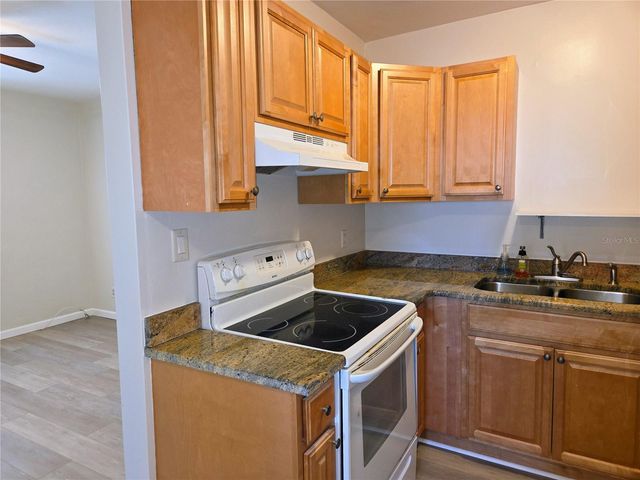 5616 27TH AVENUE S 5616, Gulfport, FL 33707