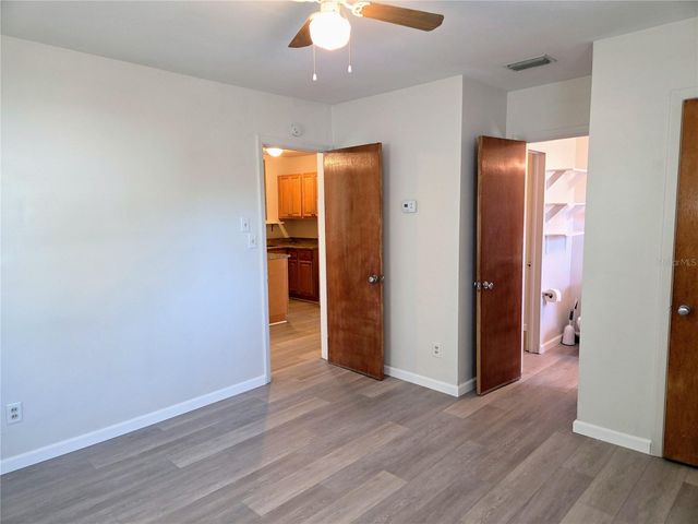 5616 27TH AVENUE S 5616, Gulfport, FL 33707