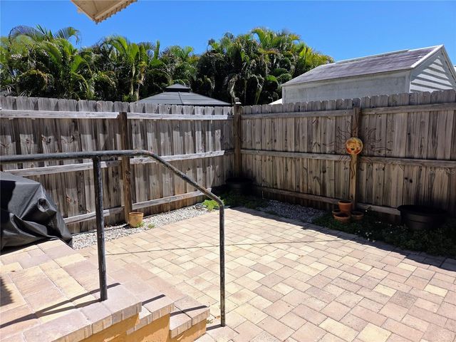 5616 27TH AVENUE S 5616, Gulfport, FL 33707