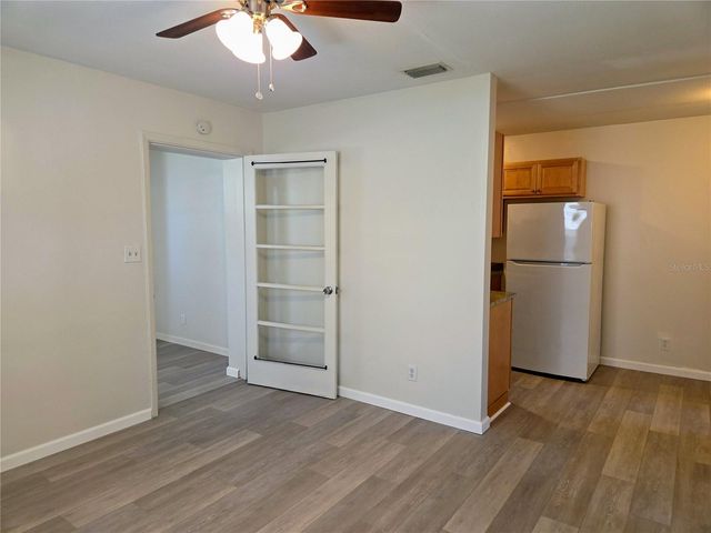 5616 27TH AVENUE S 5616, Gulfport, FL 33707