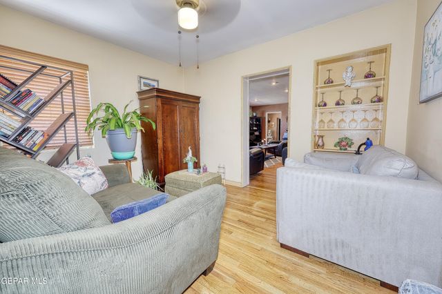 1629 SAINT JOHNS Drive, El Paso, TX 79903