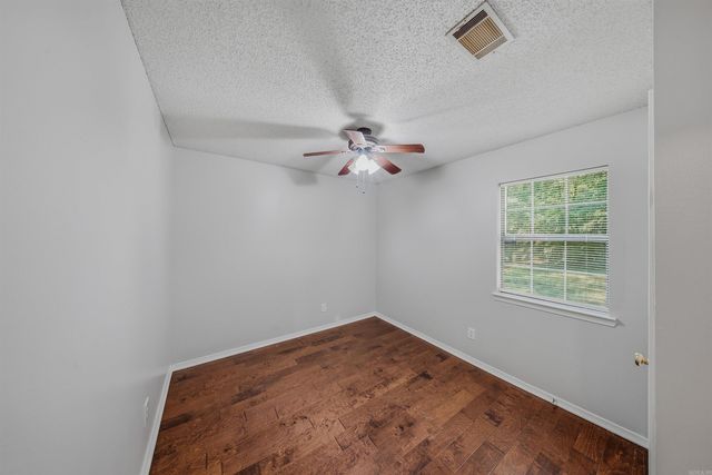 222 Valley View Drive, North Little Rock, AR 72118