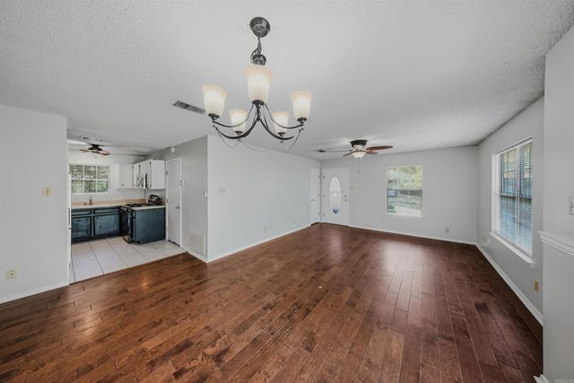 222 Valley View Drive, North Little Rock, AR 72118