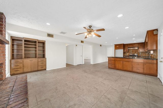 3626 Fiddlers Green Drive, Houston, TX 77082