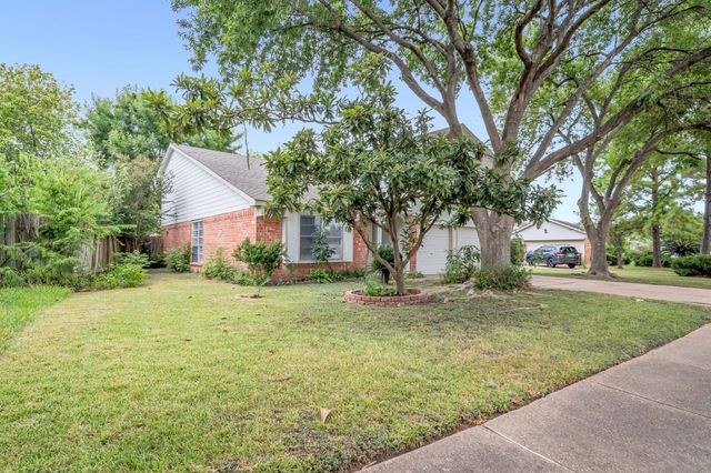 3626 Fiddlers Green Drive, Houston, TX 77082