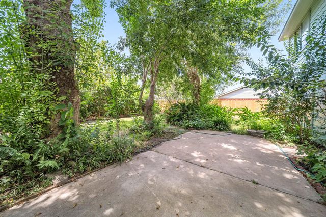 3626 Fiddlers Green Drive, Houston, TX 77082