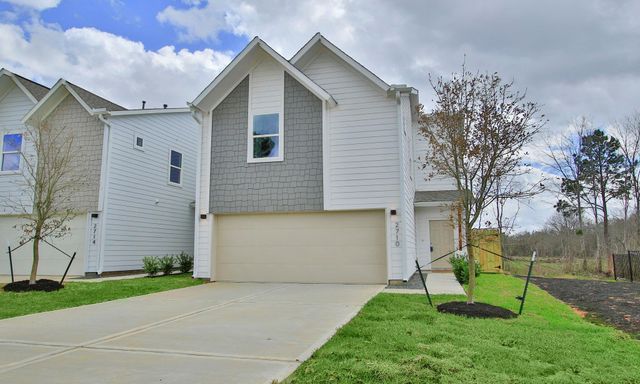 2713 Discovery Trails Court, Conroe, TX 77301