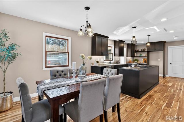 2707 E Main Street, Belleville, IL 62221