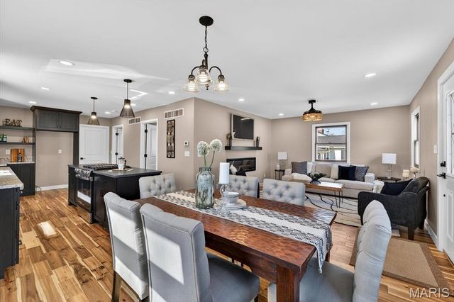 2707 E Main Street, Belleville, IL 62221