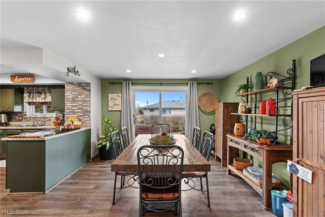 2436 W Alexander Manor, Steubenville, OH 43952