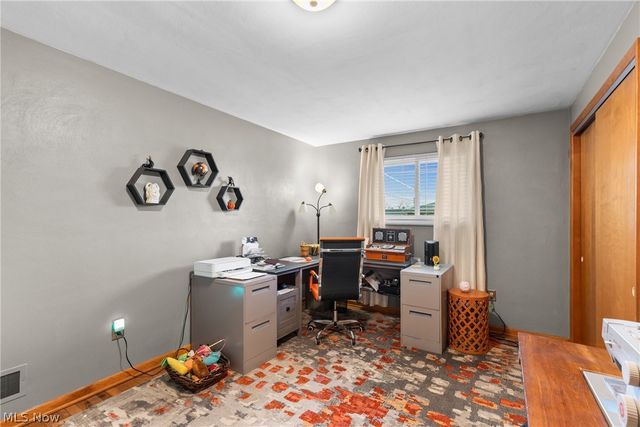 2436 W Alexander Manor, Steubenville, OH 43952