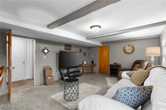 2436 W Alexander Manor, Steubenville, OH 43952