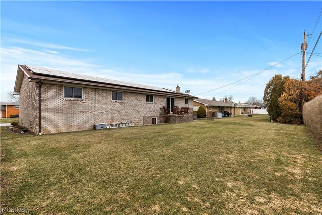 2436 W Alexander Manor, Steubenville, OH 43952