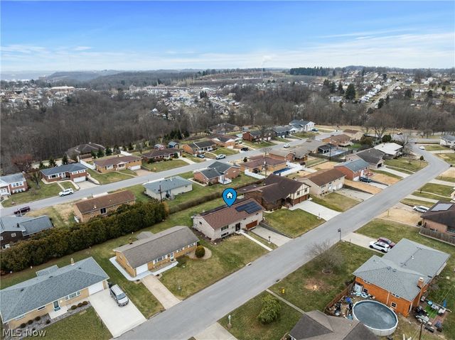 2436 W Alexander Manor, Steubenville, OH 43952