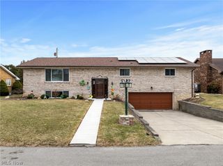 2436 W Alexander Manor, Steubenville, OH 43952