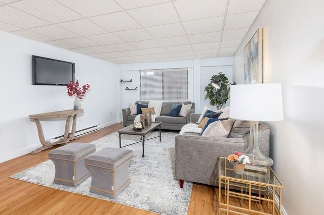 111 Foster Unit 416, Peabody, MA 01960