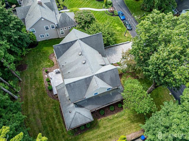 4 Edgewood Road, Edison, NJ 08820