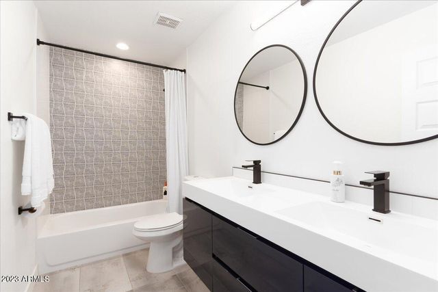 11601 N 50th Place, Scottsdale, AZ 85254