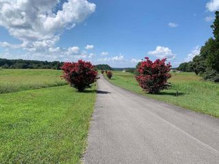 41 Beacon Street, Russell Springs, KY 42642